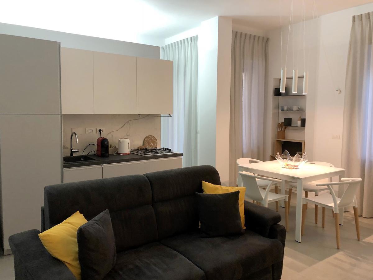 House Milla By Holiday World Roma Esterno foto